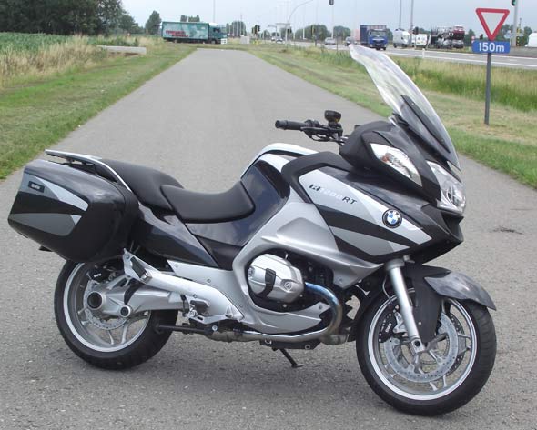 Bmw k1200lt vs bmw r1200rt #7
